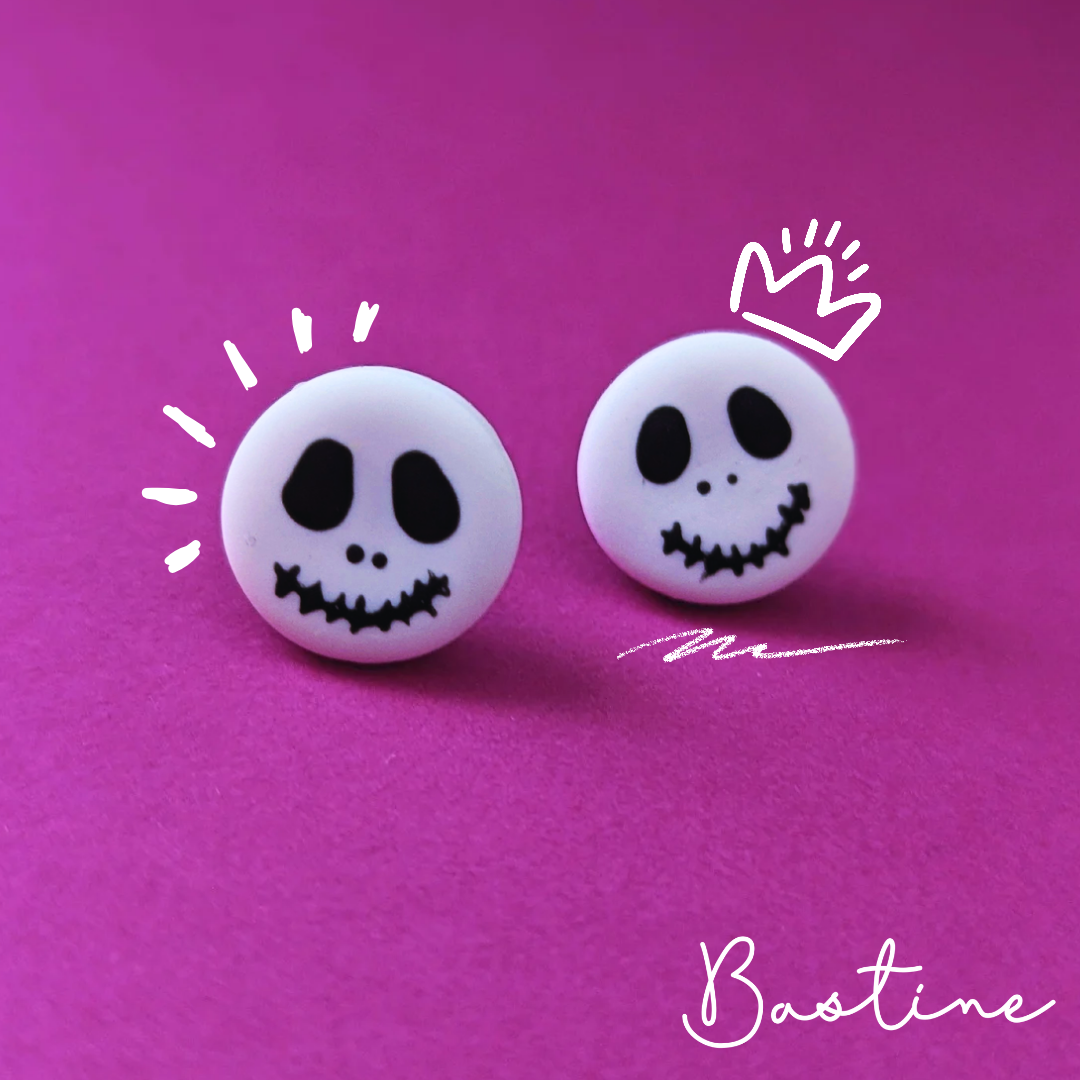 M. Jack Skellington - Boucles d'oreilles studs argile polymère et acier inoxydable hypoallergène