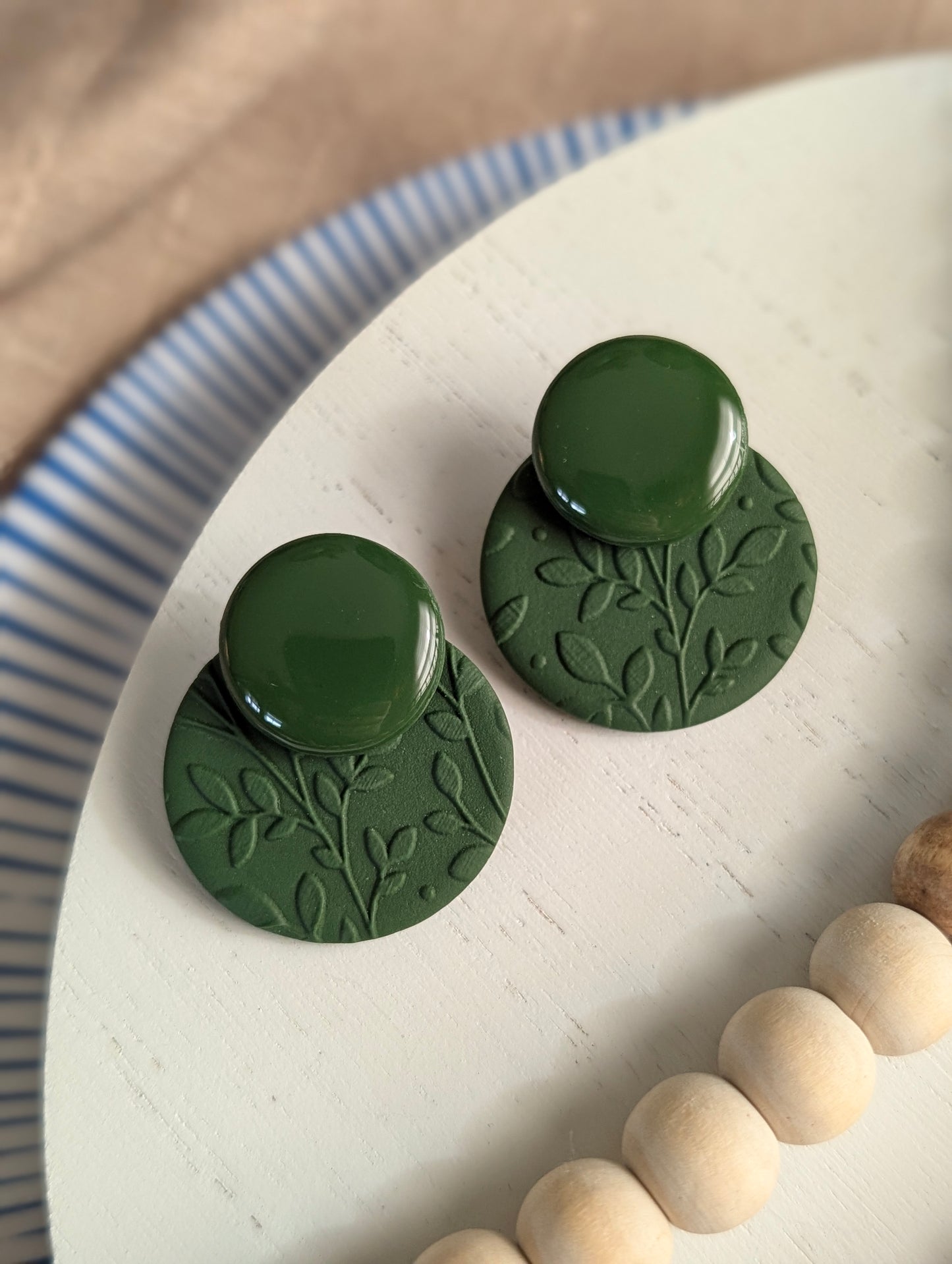 Elia - Boucles d'oreilles pendantes en argile polymère et acier inoxydable hypoallergène