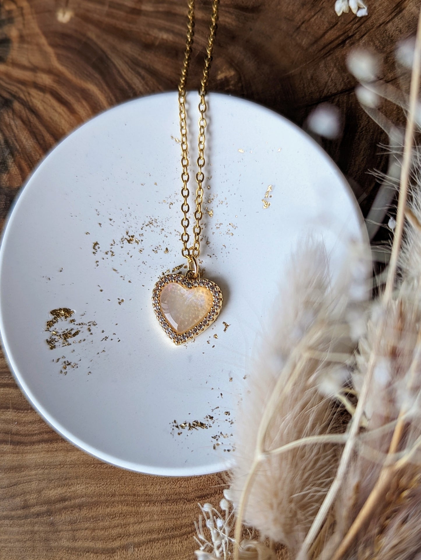Collier cœurs nacrés