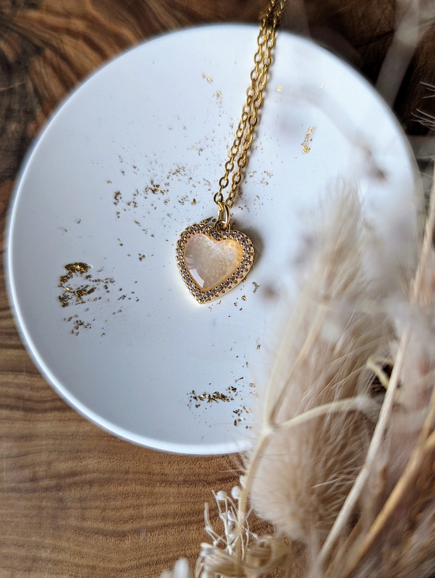 Collier cœurs nacrés