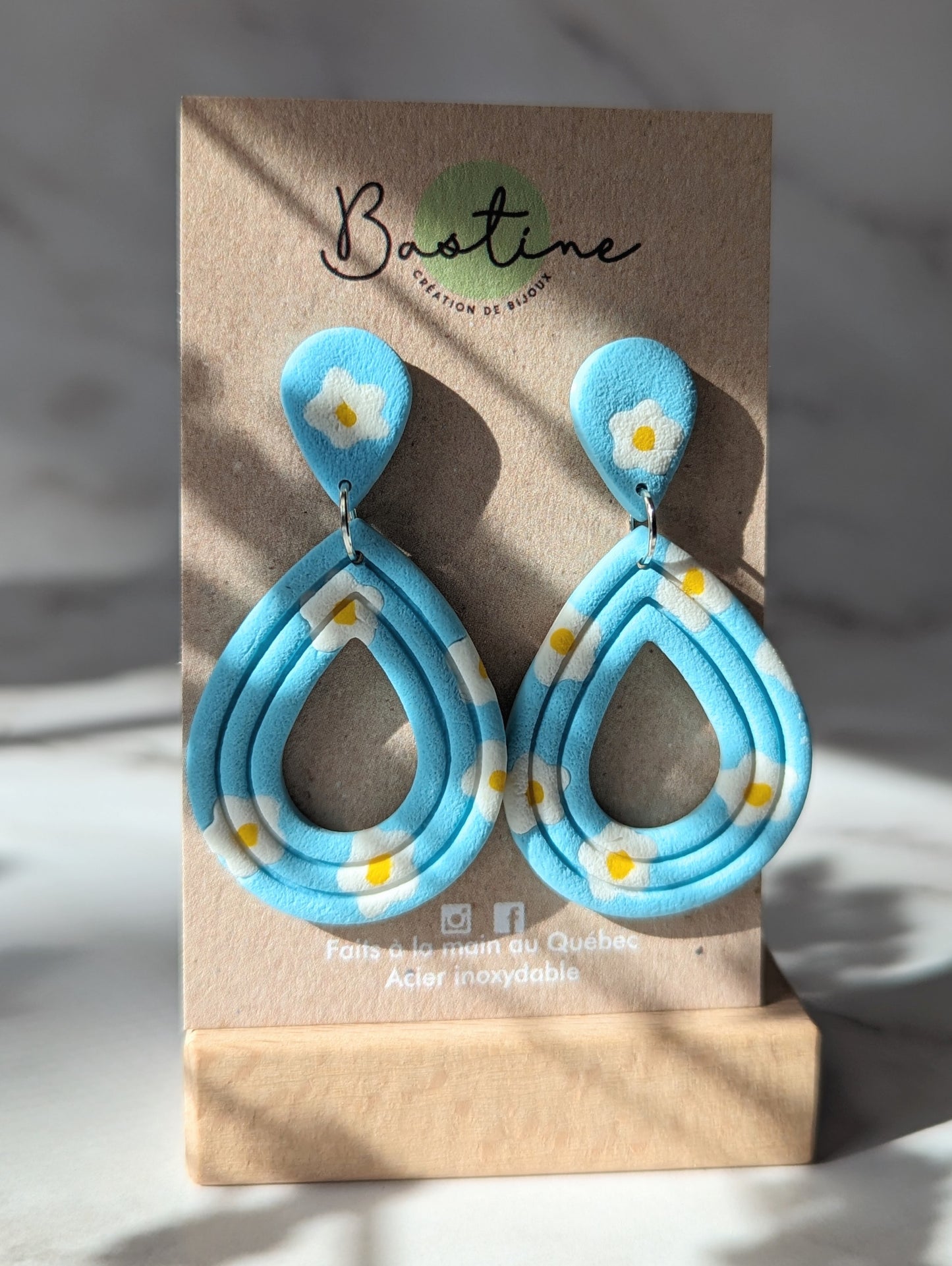Coralie (couleurs pastels) - Boucles d'oreilles pendantes en argile polymère acier inoxydable hypoallergène