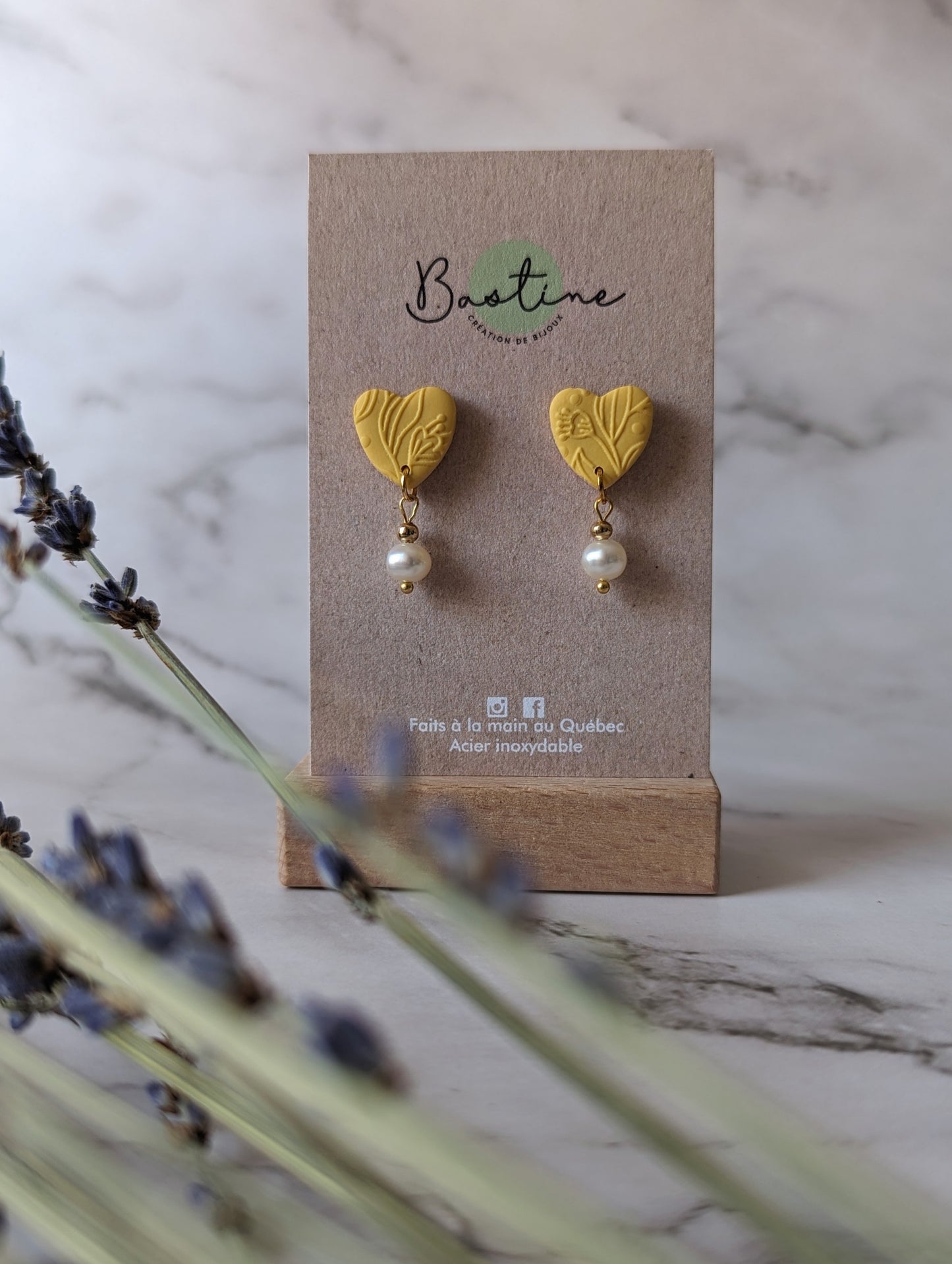 Capucine (Couleurs pastels) - Boucles d'oreilles studs en argile polymère acier inoxydable hypoallergène