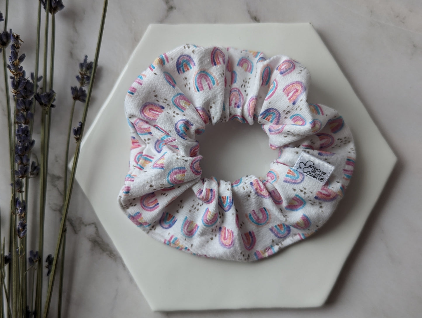 Arc-en-ciel - chouchou Attache ta couette