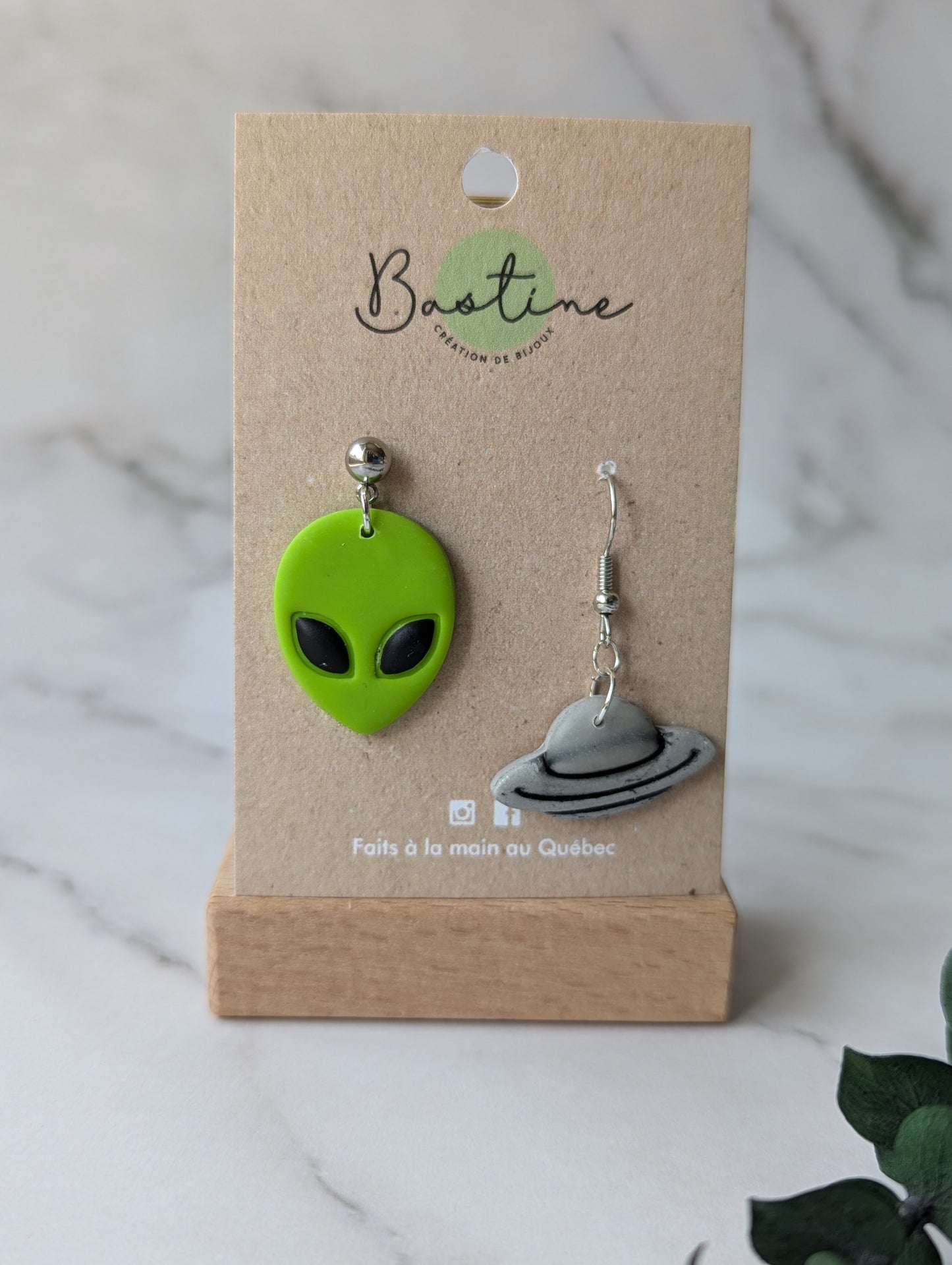 Duo OVNI - Boucles d'oreilles en argile polymère acier inoxydable hypoallergène