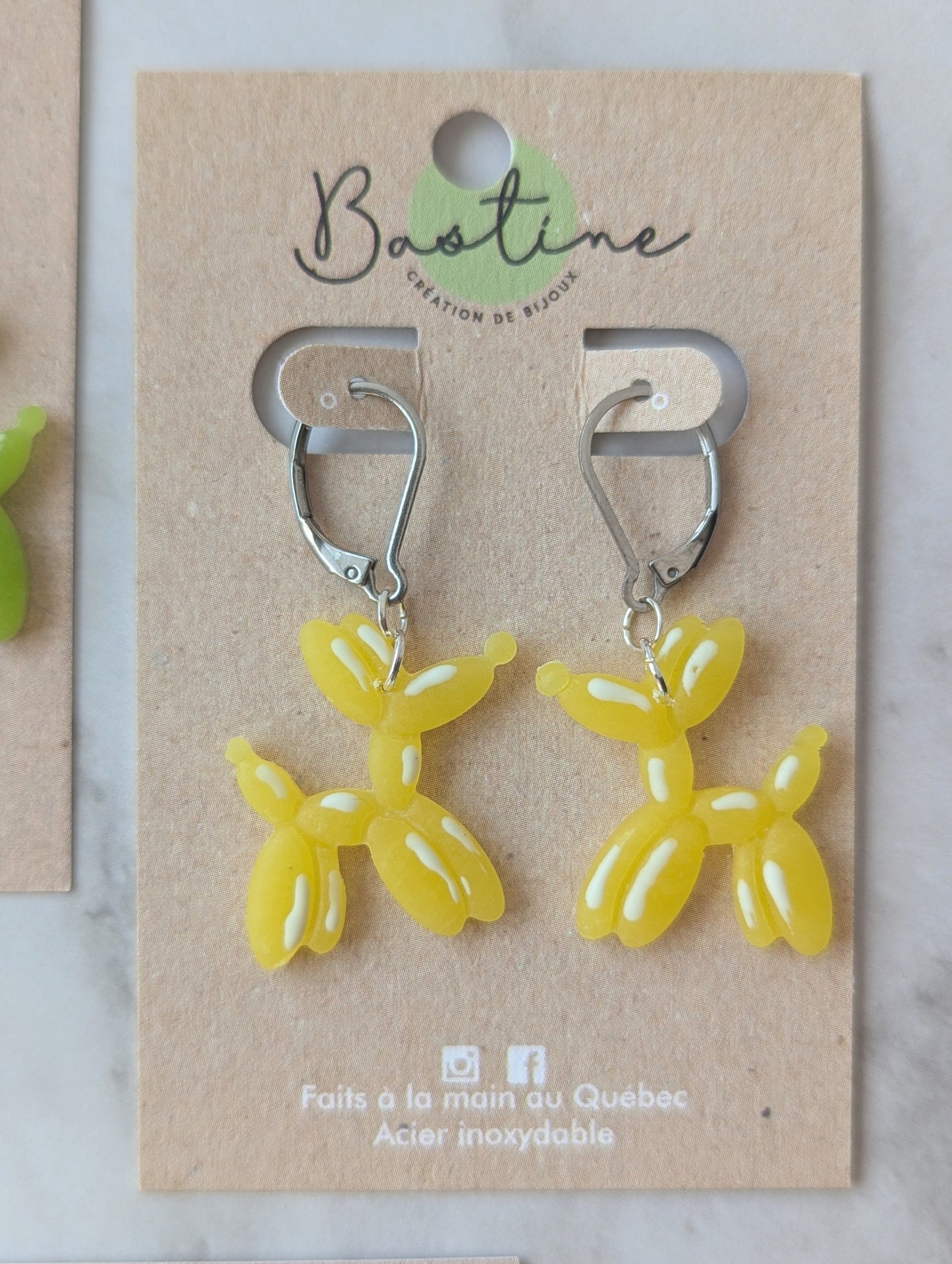 Chiens ballons - Boucles d'oreilles pendantes en argile polymère acier inoxydable hypoallergène