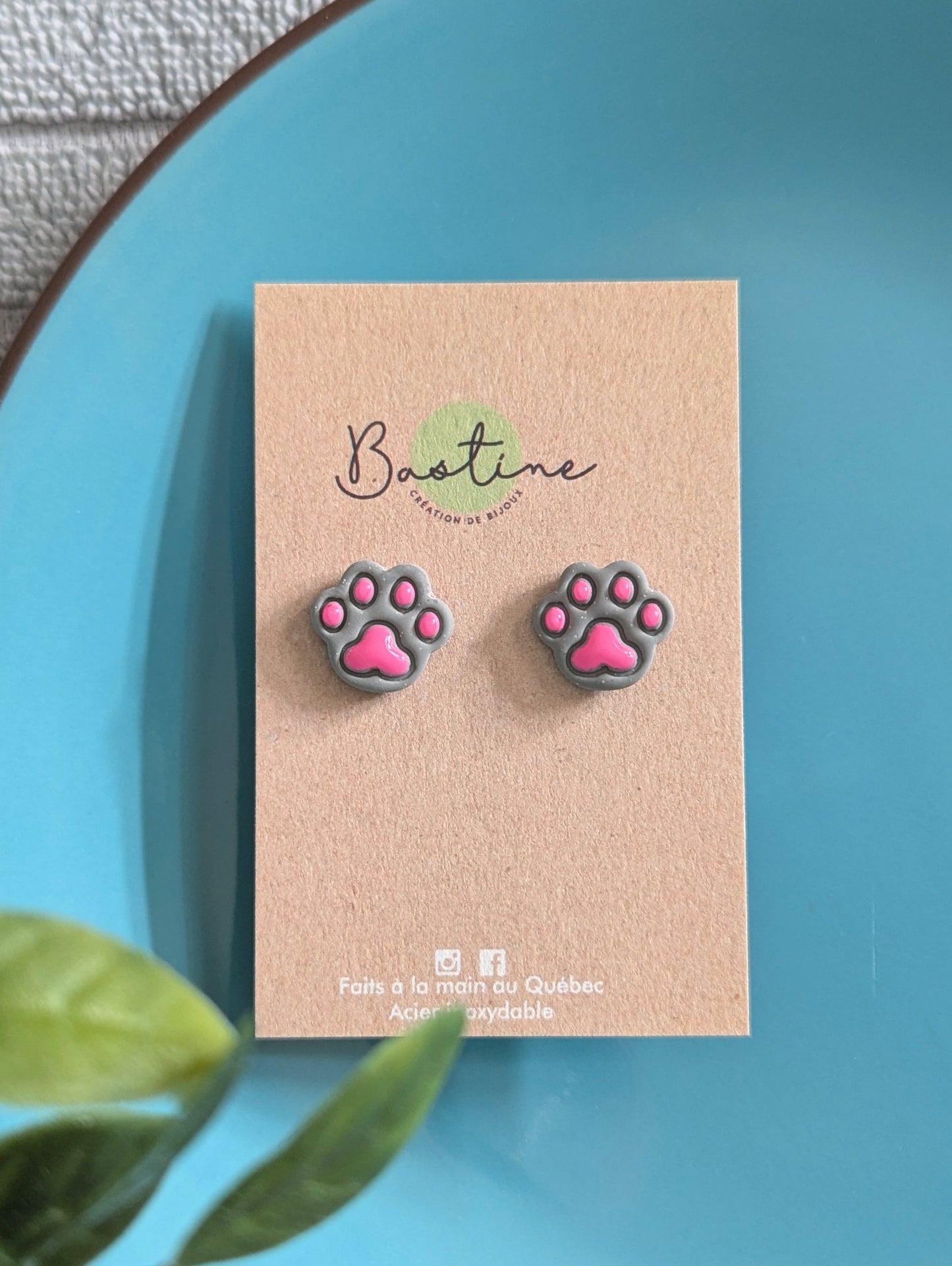 Cat Paws - Hypoallergenic Stainless Steel Polymer Clay Stud Earrings