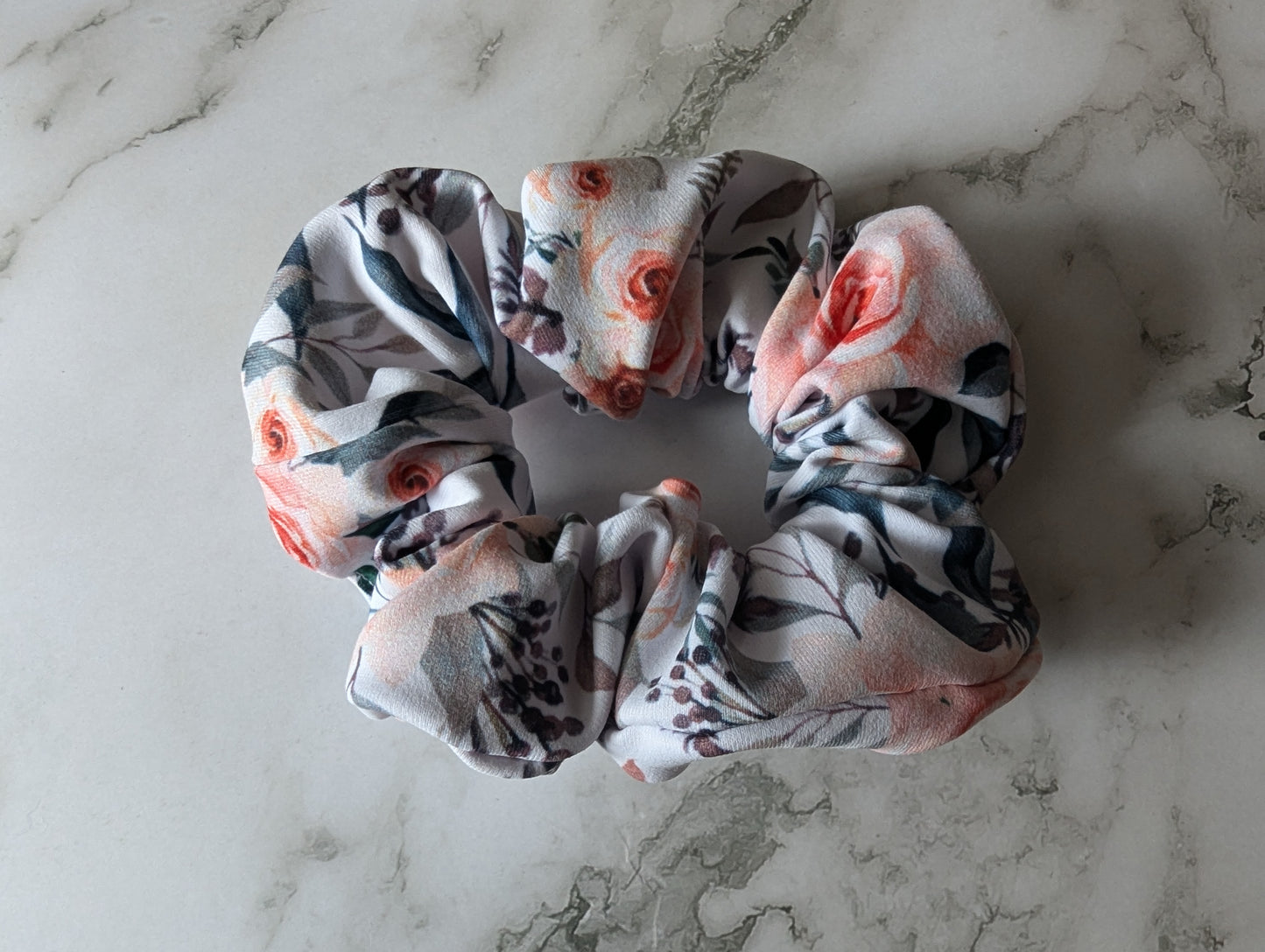 Chouchou fleurs roses