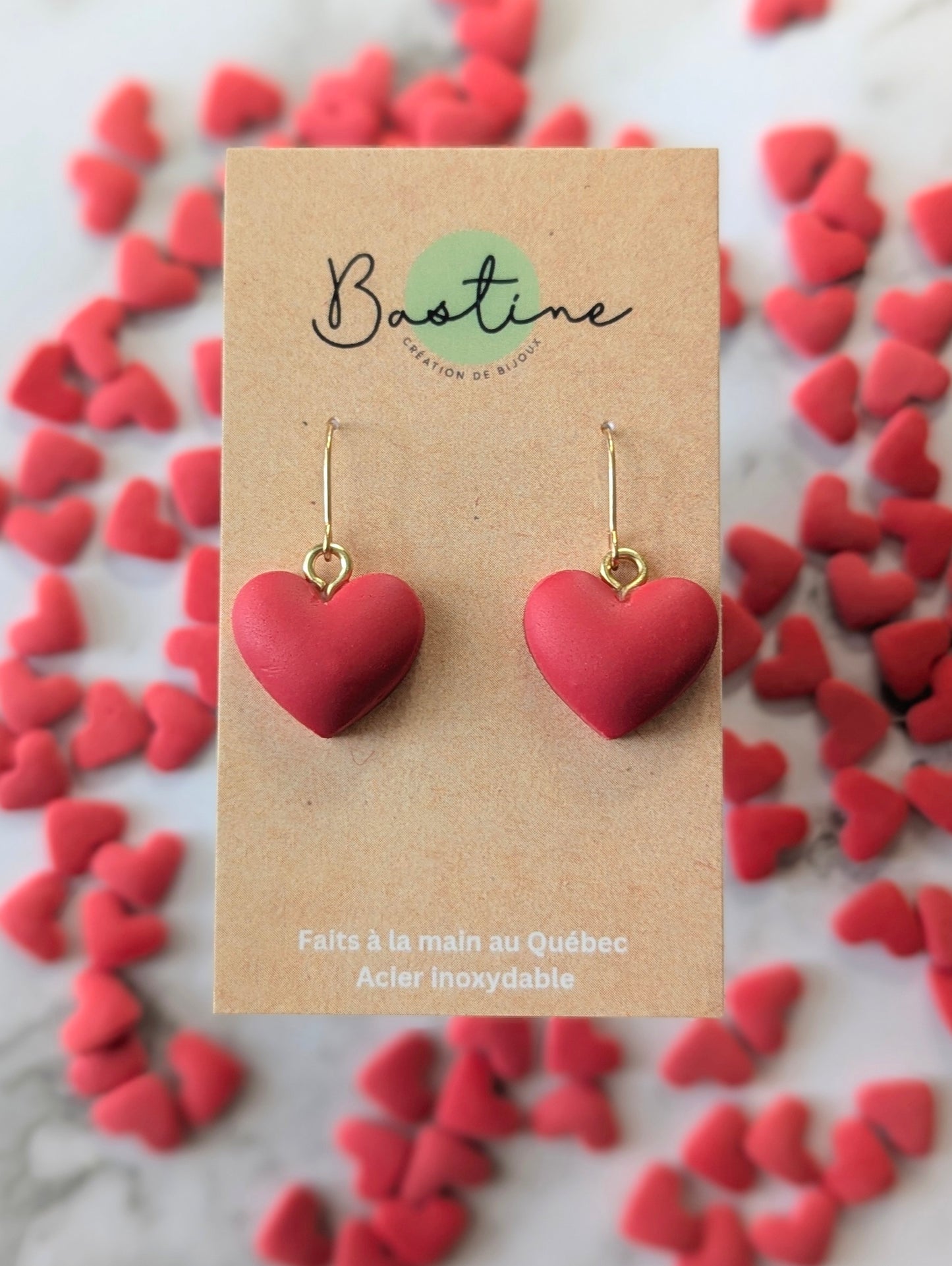 Cœurs dodus (Puffy hearts) - Boucles d'oreilles pendantes en argile polymère acier inoxydable hypoallergène