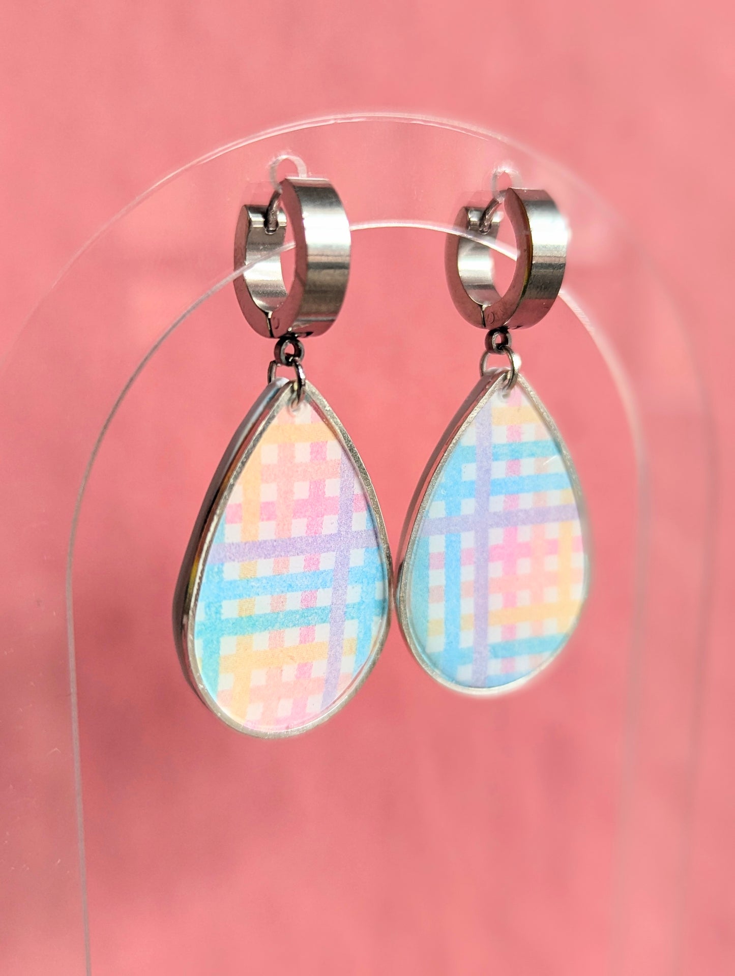 Pâques - Boucles d'oreilles pendantes argile polymère et acier inoxydable hypoallergène