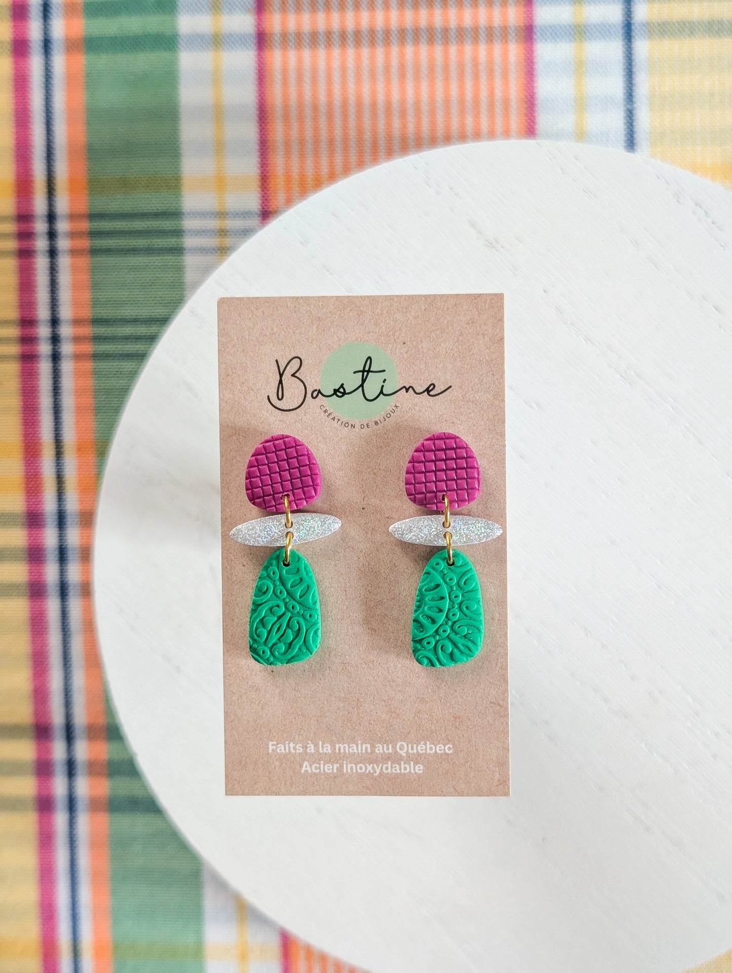 Éloïse - Boucles d'oreilles pendantes en argile polymère et acier inoxydable hypoallergène