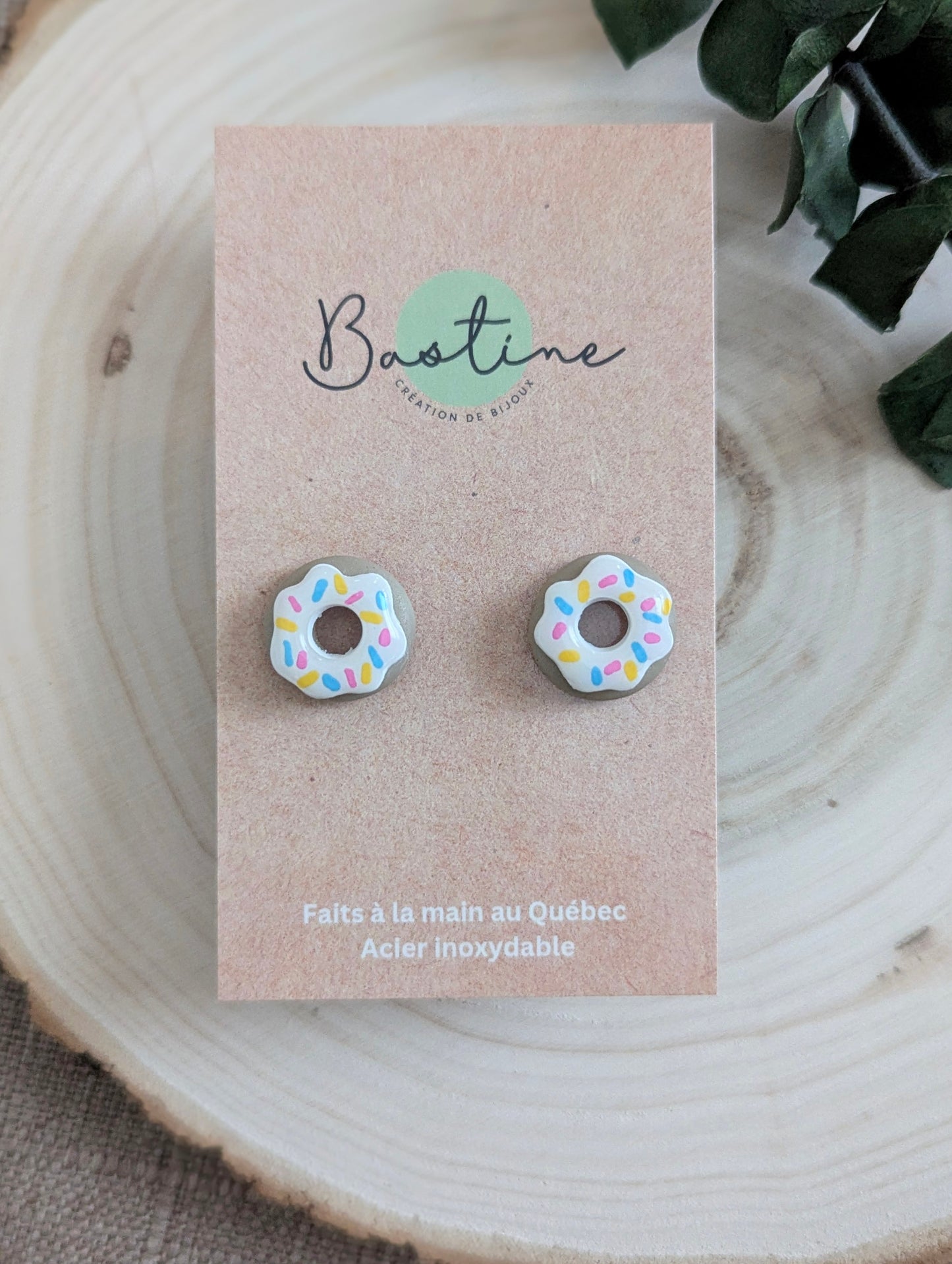 Beignes - Boucles d'oreilles studs argile polymère et acier inoxydable hypoallergène