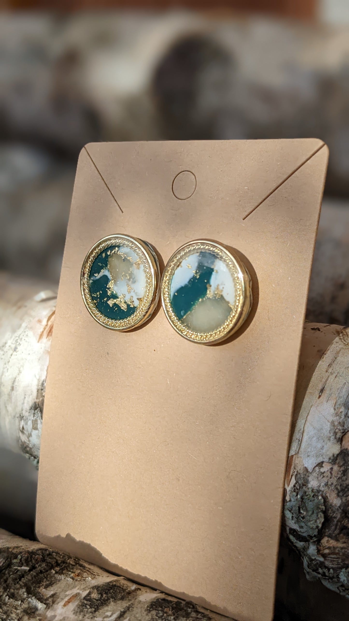 Solange Émeraude - Boucles d'oreilles studs en argile polymère acier inoxydable hypoallergène