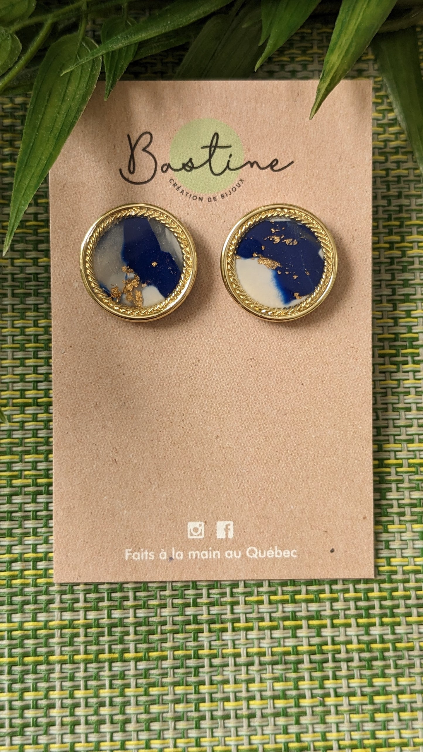 Solange sodalite - Hypoallergenic stainless steel polymer clay stud earrings