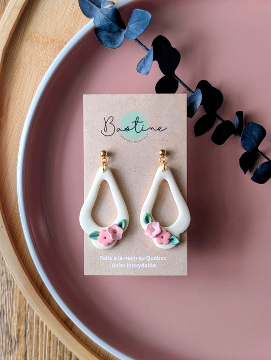 Flower Drops - Polymer clay and hypoallergenic stainless steel dangling earrings