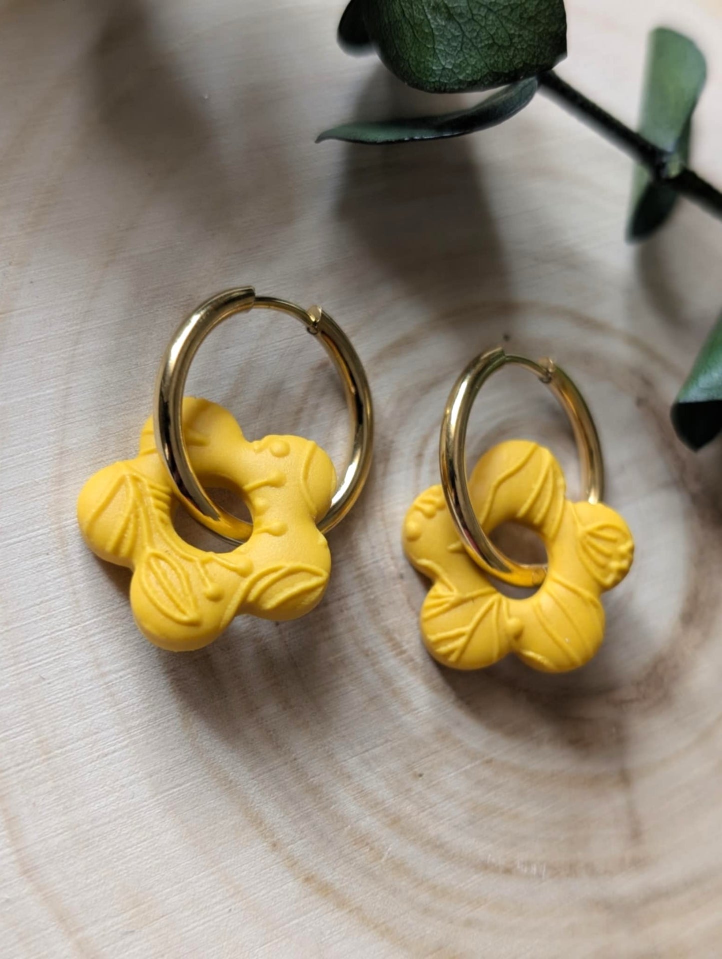 Floral hoop earrings