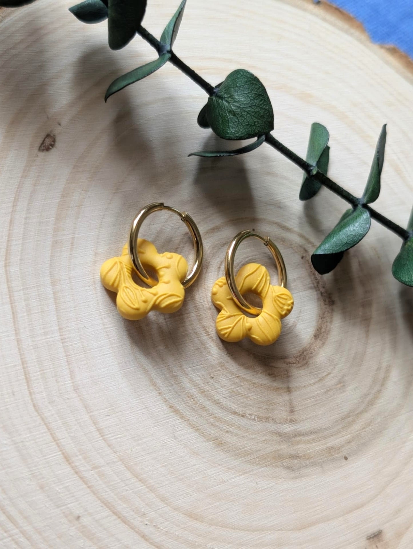 Floral hoop earrings
