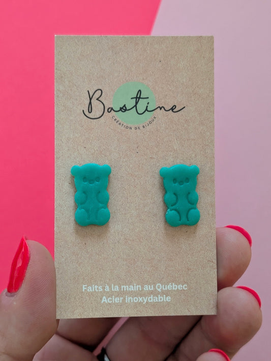 Daisies - Hypoallergenic stainless steel polymer clay stud earrings
