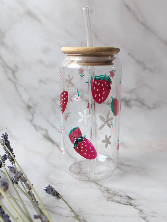 Strawberry - Pastel &amp; Glitter can glass