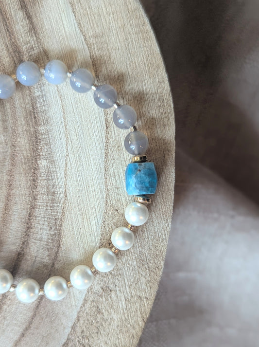 Bracelet - Apatite, perle de coquillage et jade gris