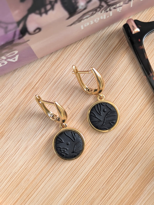Naomie noires - Boucles d'oreilles pendantes en argile polymère et acier inoxydable hypoallergène
