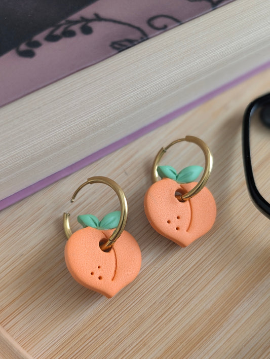 Créoles pêches - Boucles d'oreilles pendantes en argile polymère et acier inoxydable hypoallergène