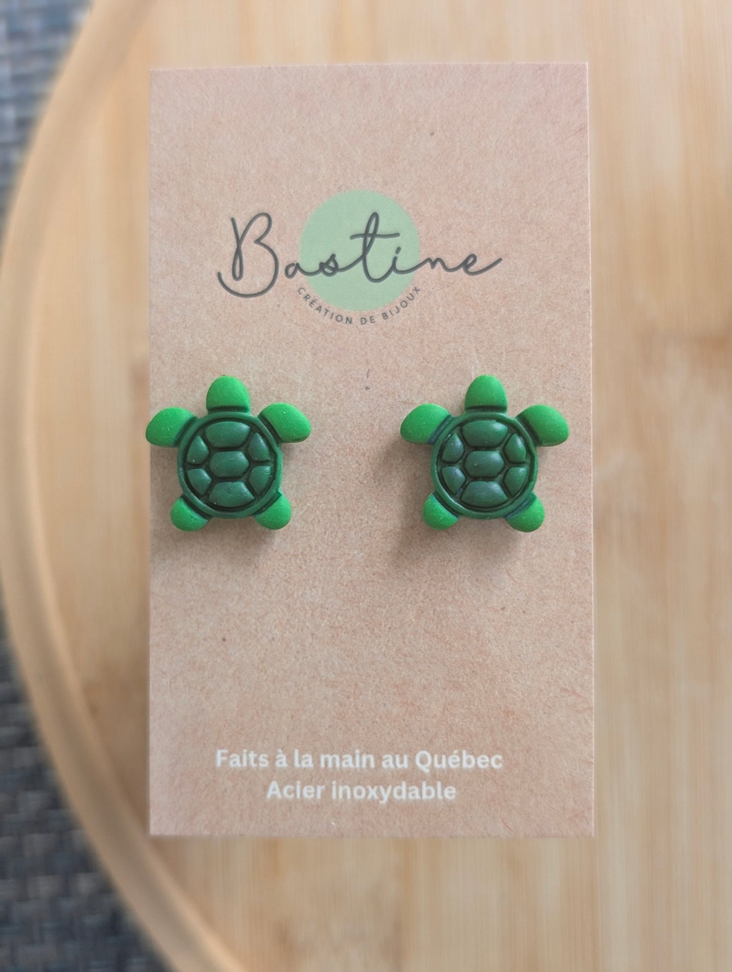 Turtles - Hypoallergenic stainless steel polymer clay stud earrings