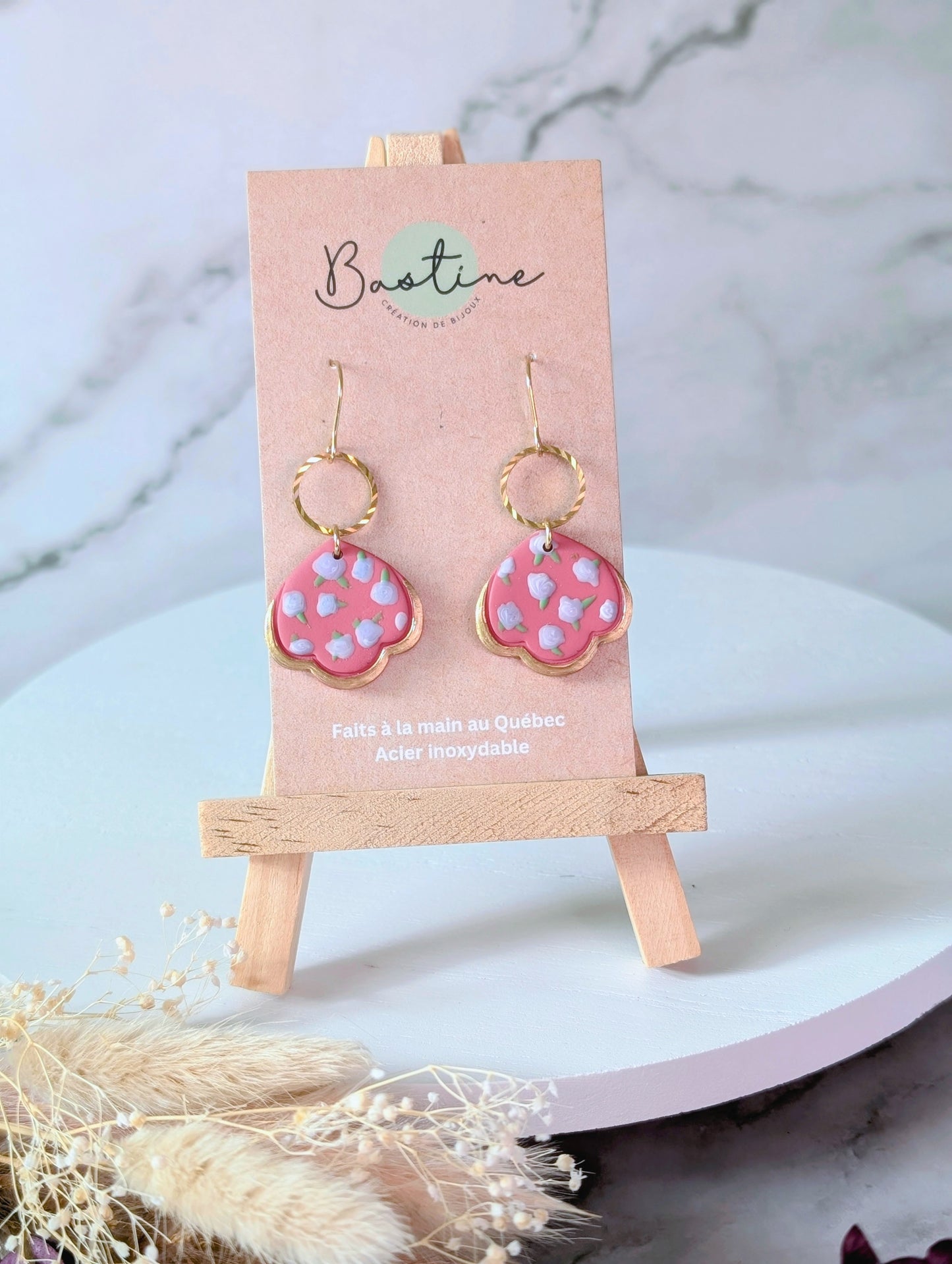 Pendantes fleuries - Boucles d'oreilles pendantes argile polymère et acier inoxydable hypoallergène