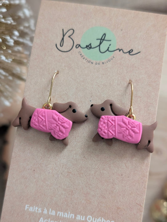 Teckels de Noël - Boucles d'oreilles pendantes en argile polymère et acier inoxydable hypoallergène