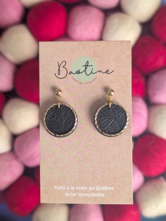 Leïla noire - Boucles d'oreilles pendantes argile polymère et acier inoxydable hypoallergène