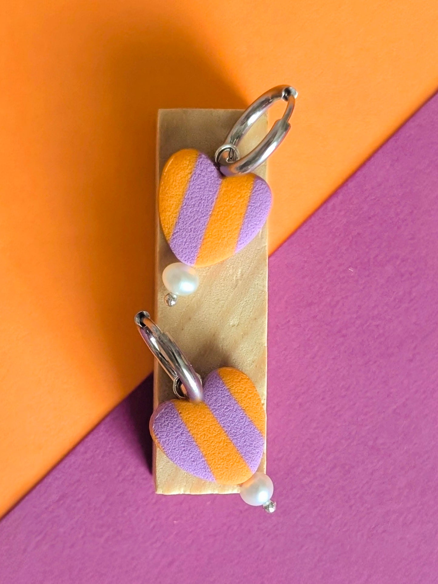 Gabriella - Boucles d'oreilles pendantes en argile polymère, anneaux en acier inoxydable hypoallergène