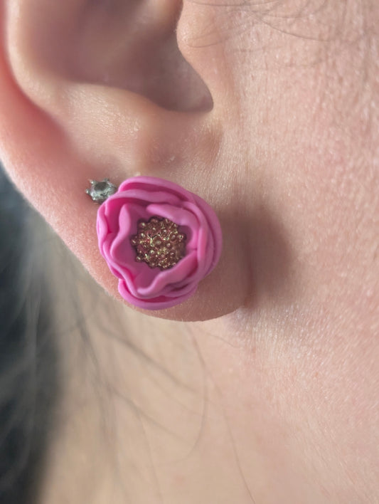 Blossom - Boucles d'oreilles studs en argile polymère et acier inoxydable hypoallergène