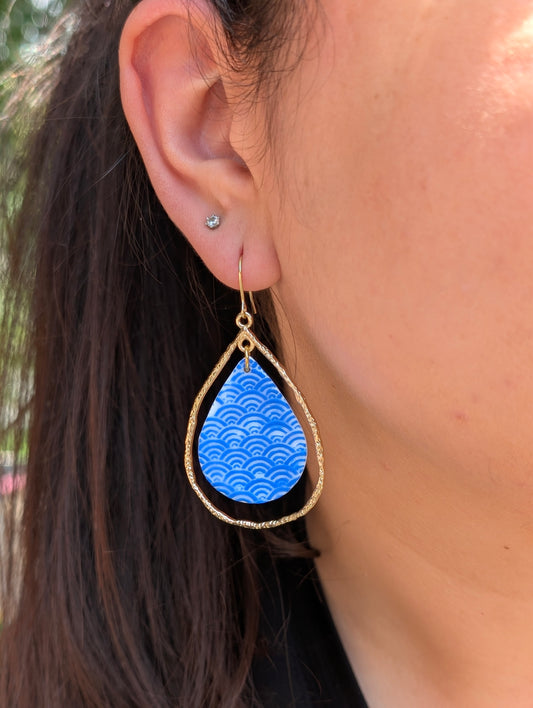 Tamara - Boucles d'oreilles pendantes en argile polymère et acier inoxydable hypoallergène