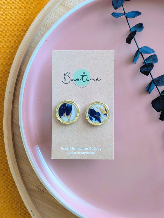 Solange sodalite - Hypoallergenic stainless steel polymer clay stud earrings