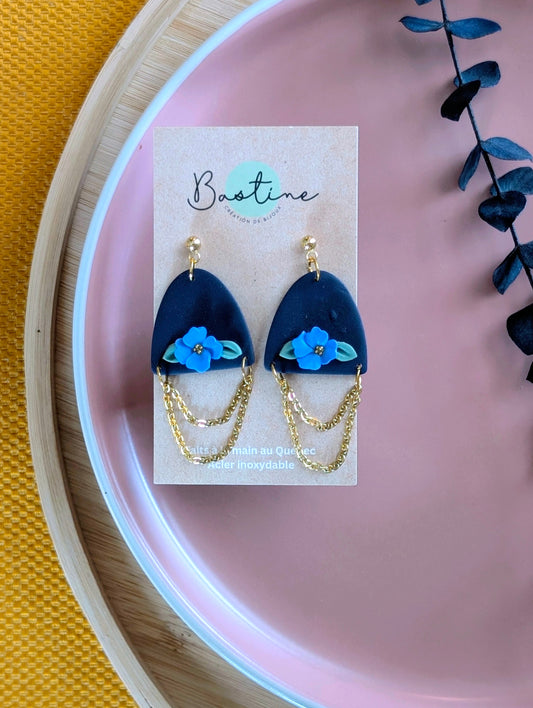 PROMO - Camélia avec chaînes